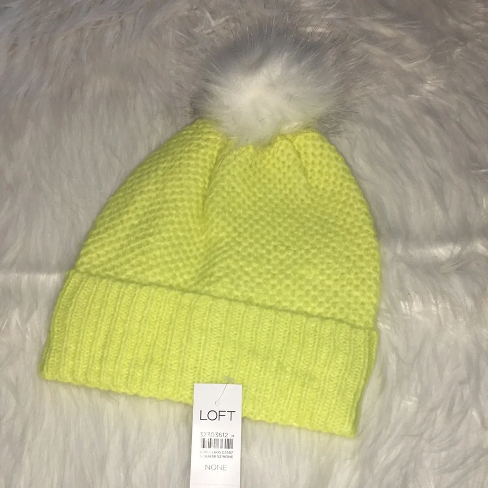 NWT Loft Stitchy Scarf (matching beanie available separately) - Picture 8 of 8